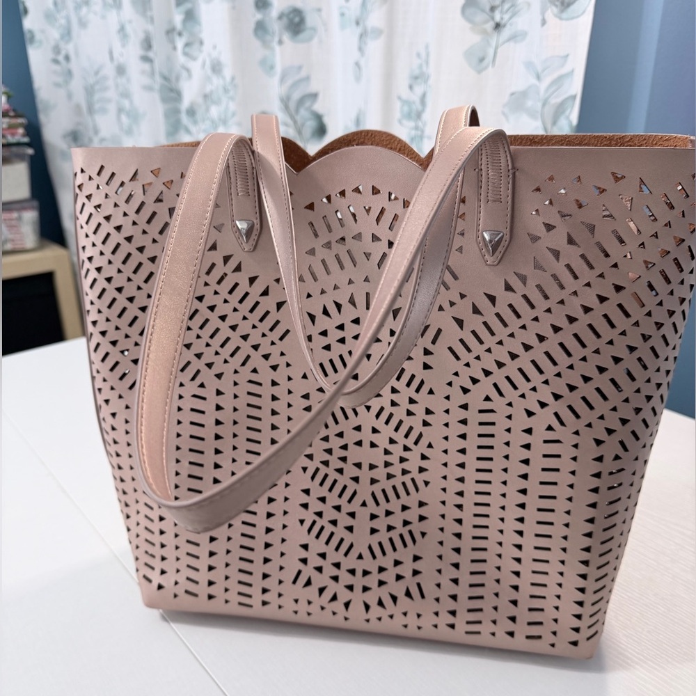 Stella & Dot Rose Gold Laser-Cut Tote